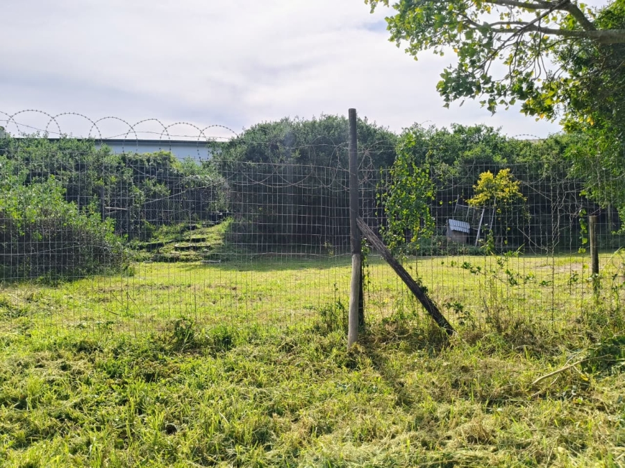 0 Bedroom Property for Sale in Paradise Beach Eastern Cape